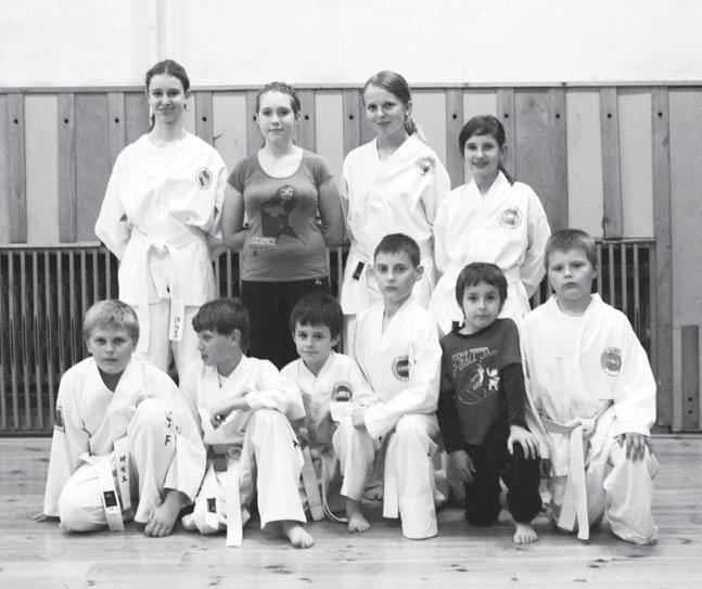 28 7-8/2010 LISTY města Lysé nad Labem Taekwon-Do ITF oddíl Sabom v Lysé nad Labem Každou středu se v tělocvičně ZŠ Bedřicha Hrozného schází od 17.30 děti a od 19.