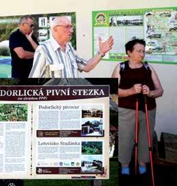 Na konci se děti pochlubily obrázkem, který namalovaly barvičkami, povyprávěly o své cestě a vybraly si medaili ve své oblíbené barvě.