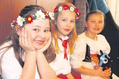 e stejné laboratoři pracuje němá uklízečka Elisa, a když se náhodou střetne s uvězněným stvořením, dokáže s ním navázat komunikaci, k níž není potřeba žádných slov. USA. Titulky. Přístupno od 15 let.