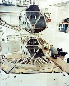 Historie KZ 60. léta Počátky RTG astronomie Gama astronomie vojenské satelity Vela detekují první gama záblesky z vesmíru 90.