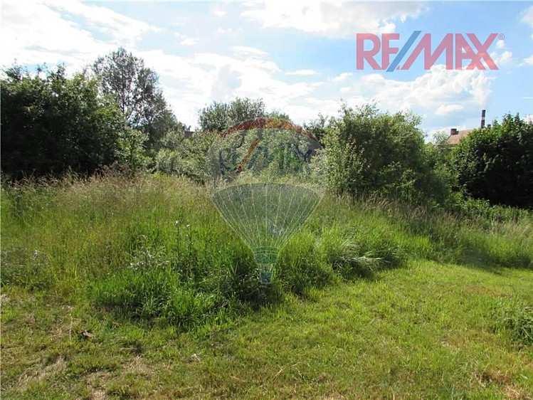 Srovnávané nemovitosti stavební pozemky 1. Identifikace Záznam o prodeji srovnávané nemovitosti č. 1 Prodej, Pozemek, 2963 m 2, Vodní, Moravská Třebová - Předměstí Celková cena: 1.000.