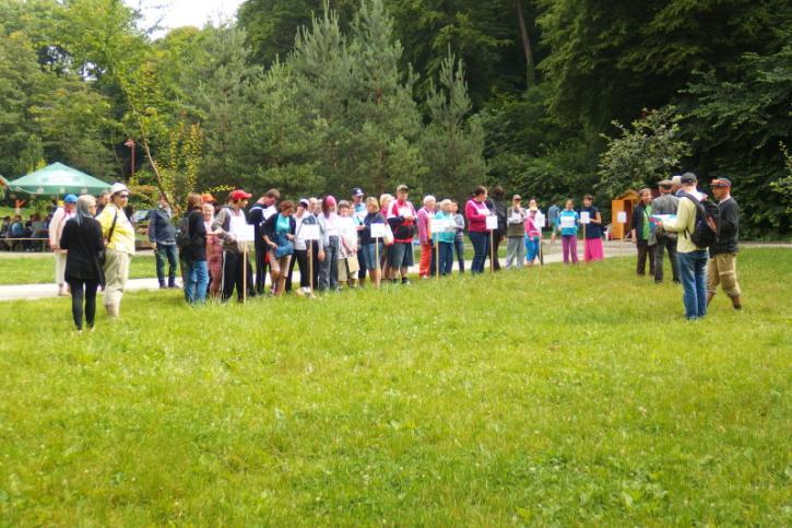 Za naše zariadenie súťaţili Roman, Robo, Jojka a Danka