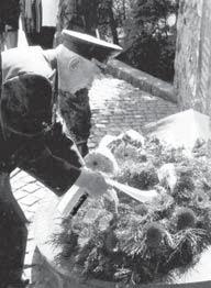 Po válce zůstal v Československé armádě a byl zařazen k 1. leteckému pluku na letišti Tri duby u Zvolena.