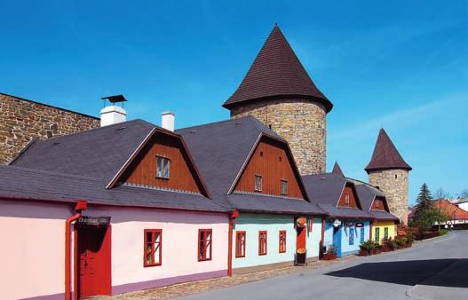 města stojí za to vidět! Nejbližší památky UNESCO V dosahu dvou hodin cesty autem je dalších pět měst UNESCO Olomouc, Žďár nad Sázavou, Brno, Kutná Hora a Kroměříž. Nové Hrady Polička Vyhráváte rádi?