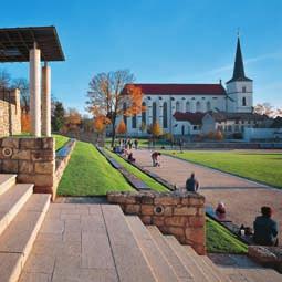 Profesor Rostislav Švácha, renomovaný historik architektury, nazval tento fenomén litomyšlským zázrakem.
