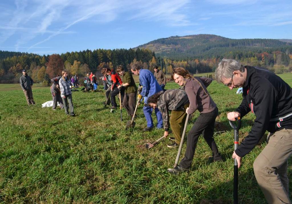 zahájení výsadby koridoru u Jablunkova mnoha zajímavých informací o našich třech velkých šelmách také fotografie a videa z fotopastí, novinky o velkých šelmách z celé Evropy a spoustu dalšího.