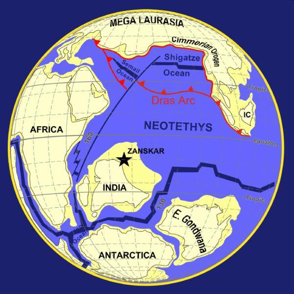 150 100: Gondwana sa rozpadá na Atlantiku (Južná Amerika, Afrika, Arábia, Madagaskar, India) a Antarktídu (spolu s
