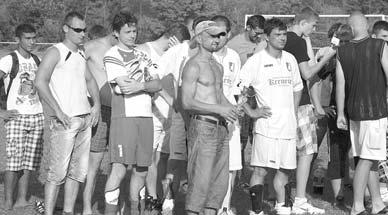 Najlepší hráč: Tomáš Čerhit (Lieskovec). Najlepší brankár: Martin Borko (Brekov) -mer- Lukačovce Ptičie: L. Behún B. Repko, J. Moroz, A. Ruják, M. Smolej, M. Bešak, L. Lučko, B. Majerník, M.