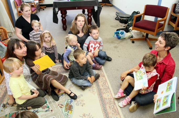 Menší vzrušení přineslo zamknutí dveří k chodbě do skladu, od kterých jsme neměli klíč. Někdo z mladších do tohoto setkání.