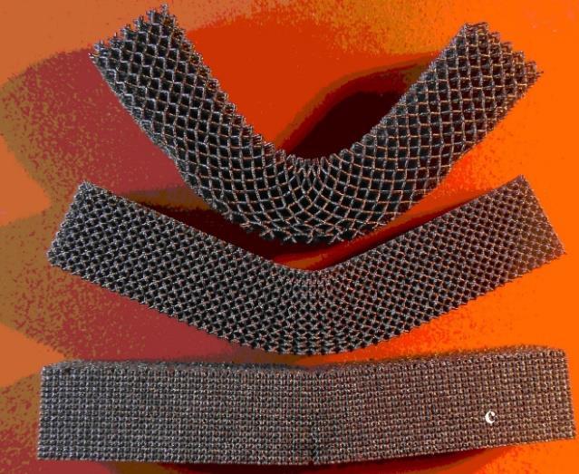 Deformace [mm] PŘEHLED SOUČASNÉHO STAVU POZNÁNÍ Pro experiment byly zvoleny dva typy vzorků: standartní krychlový vzorek o hraně 5 milimetrů pro tlakové testy a zkušební těleso tvaru kvádru o