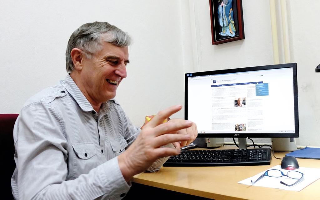 projeví. Na toto téma mi pak vyšel další článek v časopise Gravitation and Cosmology s prof. Lawrencem Somerem z Washingtonu, D.C. JŽ: Vraťme se ještě k vaší knize Antigravitace, ve které popisujete i zmiňovanou gravitační aberaci.