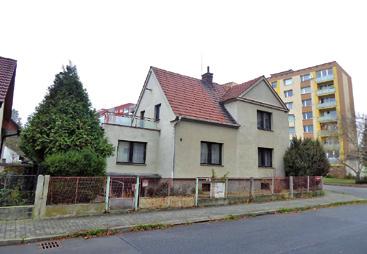 Z IS je k dipozici el., vodovod, plyn a žumpa. UP 225 m², pozemek 591 m² Třída G 1.340.