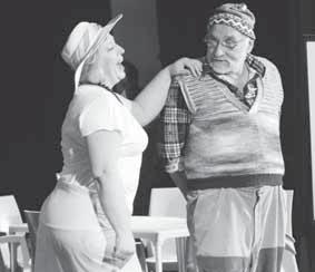sdílet spolu zkušenosti anebo mohou jen přijít a posedět si, pracovat na počítači nebo si číst.