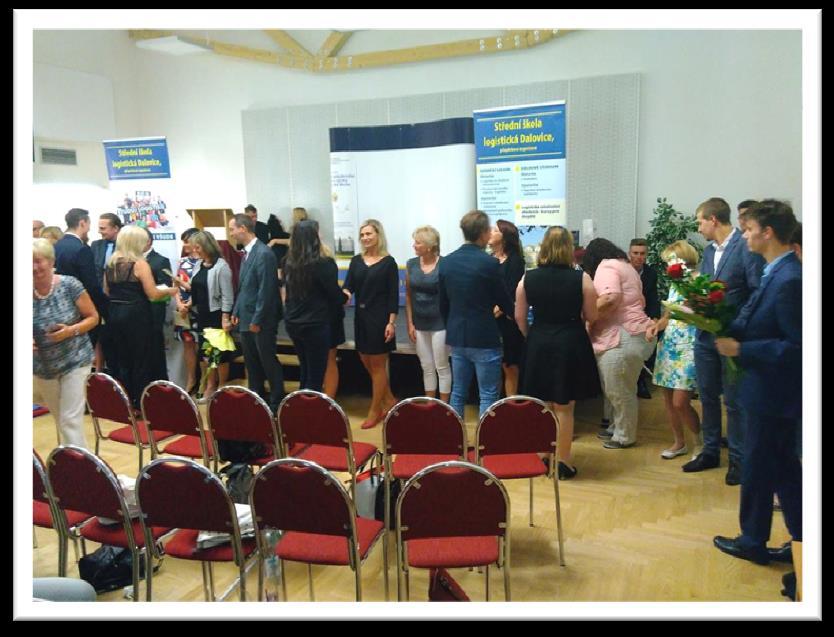 Slavnostní předání maturitních vysvědčení Dne 31.5.217 proběhlo slavnostní vyřazení maturitních ročníků.