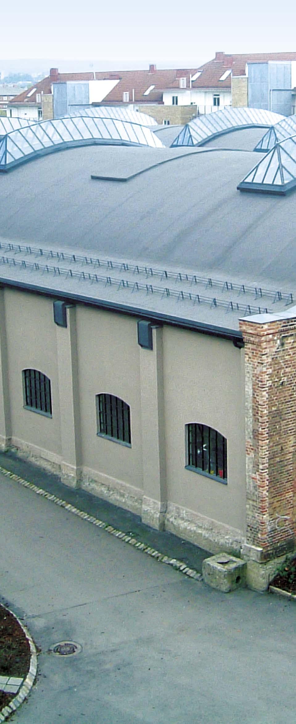 Další oblasti využití Střechy nekryté zásypem Protan - Střecha a design Střechy chráněné zásypem Terasy a balkony Rekonstrukce střechy Váš návrh Naše řešení Layout: Digital Deus,