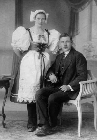 století, v roce 1902, se do rodiny Špidlových v domě č. 167 narodilo děvčátko, Marie. Jejím otcem byl František Špidla (nar. 1862), matka Josefa (nar. 1866) byla rodem Krupičková z Klobouk.
