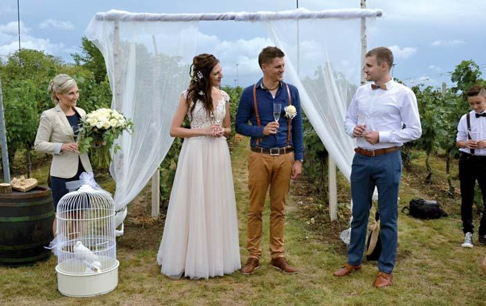 Gabriela a Michal Plaãkovi Radka a Ladislav Pro kovi Narození Martin Ventrča (říjen 2016), syn Ľubomíry Ventrčové Longauerové a