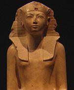 Dějiny Egypta - jsou staré cca 3000 let a historikové je dělí na několik období - je důležité si uvědomit, že Egypt vznikl v době kamenné (v době kamenné se stavěly i pyramidy), největší rozmach