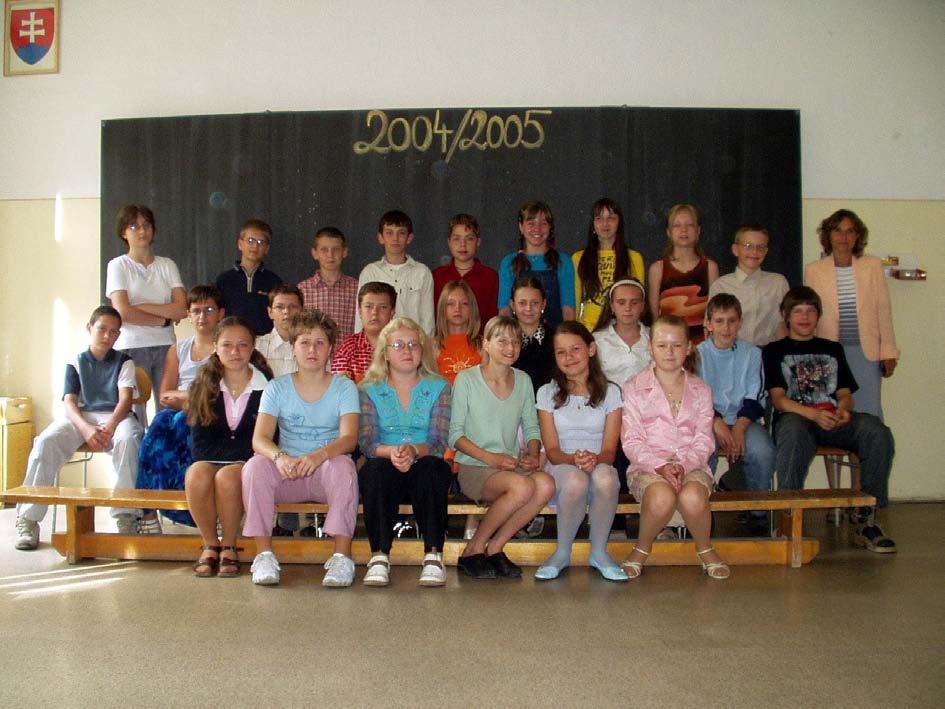 Sekunda Triedna učiteľka: Mgr. Dana Ferulíková 1. Ida Angelovičová 16. Silvia Ogurčáková 2. Michal Čup 17. Urban Petra 3. Monika Duľová 18. Lívia Piervolová * 4. Simona Fejerčáková * 19.