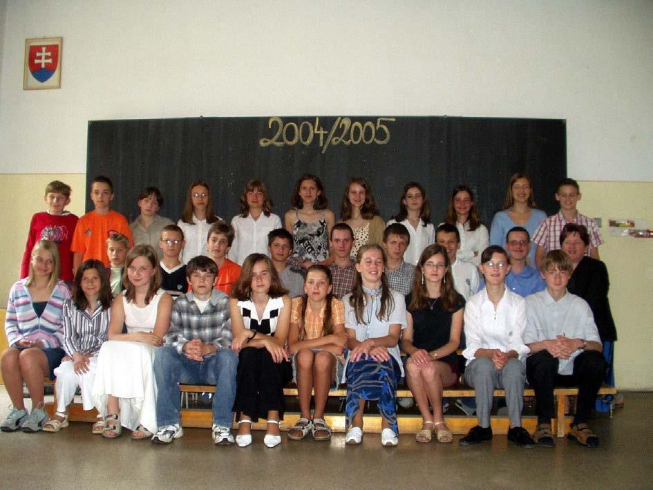 Tercia Triedna učiteľka: Mgr. Mária Petrášková 1. Barbora Danielčáková 16. Soňa Olekšáková 2. Zuzana Glatzová 17. Monika Orovčíková 3. Juraj Griger * 18. Jozef Osvald * 4. Dávid Heldák 19.