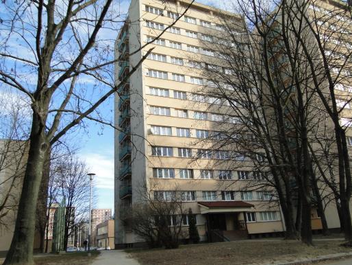 Předmět ocenění: Znalecký posudek č. 3-4375/17 o odhadu tržní hodnoty nemovitých věcí (obvyklé ceny) pro účel exekučního řízení pro exekutora Mgr. Pavlu Fučíkovou Bytová jednotka č.