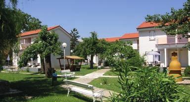 Ostrov Krk, Baška Vily CORINTHIA*** nástupné dní sobota, nedeľa Ostrov Krk, Baška Vila ADRIA**** Poloha: do 100 m od krásnej pieskovo štrkovej pláže, v bezprostrednej blízkostí hotela Corinthia.