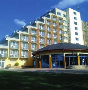 Balatón Balatonfüred Hotel LIDÓ*** Os. s raň. 3.5. 6.7. 35 6.7.- 24.8. 40 24..8. 15.10. 35 ubytovanie v izbe na osobu/noc s raňajkami.