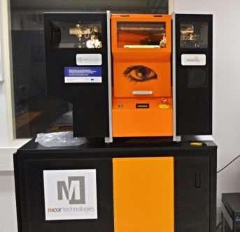 Plnobarevný 3D tisk z papíru Unikátní technologie, ke stavbě využívá barevného inkoustového tisku.