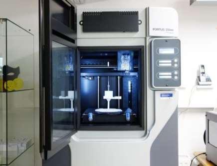 Dostupný 3D tisk z termoplastů Rychlá realizace konstrukčních prototypů i malosériová výroba funkčních dílů.