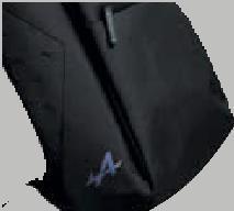 zips. Oddelené miesto pre notebook.