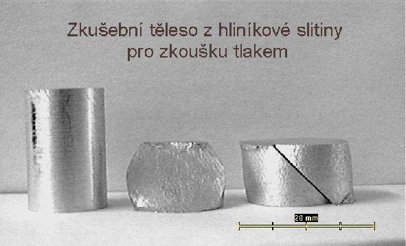Za povšimnutí stojí i směr šíření trhliny po úhlem 45. Pod tímto úhlem nastane nejdříve k vyčerpání skluzových rovin tj. Jejich zaplnění dislokacemi a následnému porušení soudržnosti.