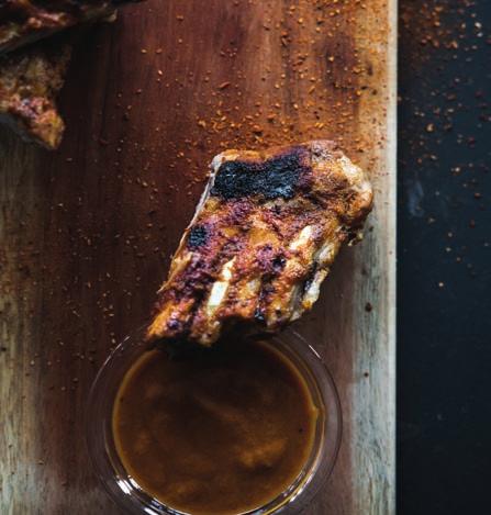 Rebierka vložte do Oval Grillu, pridajte cca 300 ml vody a prikryte pokrievkou. Oval Grill postavte na Navigenio a nastavte ho na automatiku A.