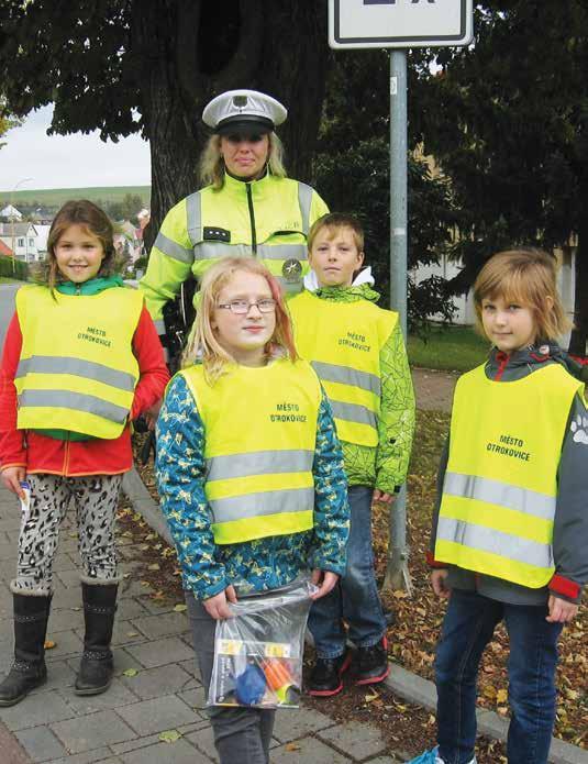 Celkem osm dětí se stalo členy policejních hlídek vykonávajících silniční kontrolu projíždějících vozidel.