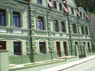 : 0902 727 272 Štefánikova ul., Staré Mesto 2-izb. byt, 58 m 2, samost.