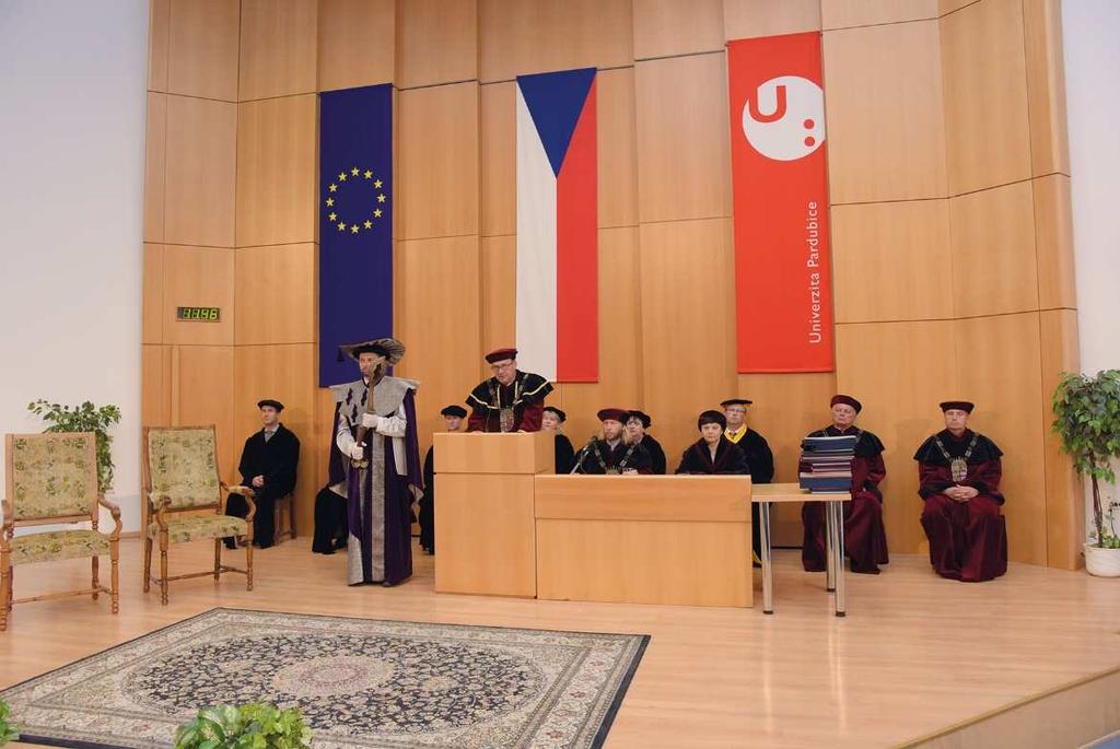 1. 9. 2017 proběhl na Fakultě chemickotechnologické slavnostní akademický obřad