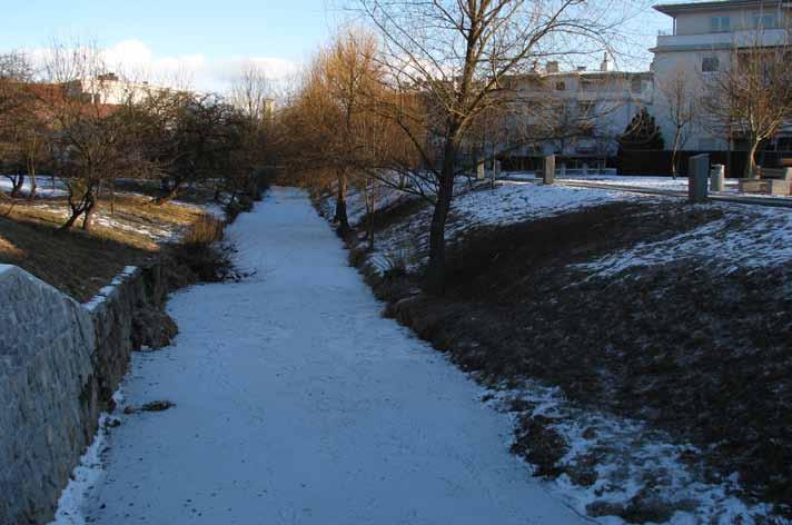 Vremenska sekirca Sibirske temperature ob koncu meteorološke zime Glasilo občine Trzin Pšata februarja, ko je zamrznila v celoti.