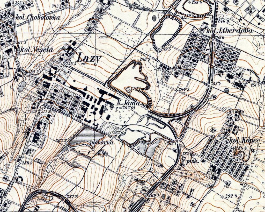 Výřez z prozatímní vojenské mapy 1:10 000 doplněné sítí S-JTSK c) Definitivní vojenské mapování V roce 1934 bylo rozhodnuto ukončit prozatímní vojenské mapování a v souvislosti s Křovákovým