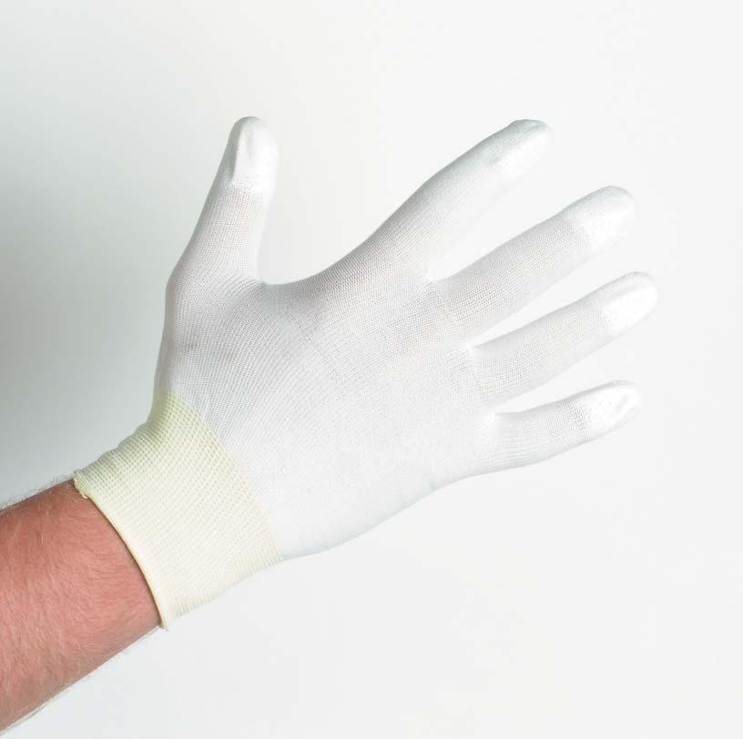 špičky prstů pokryté tenkou vrstvou bílého polyuretanu
