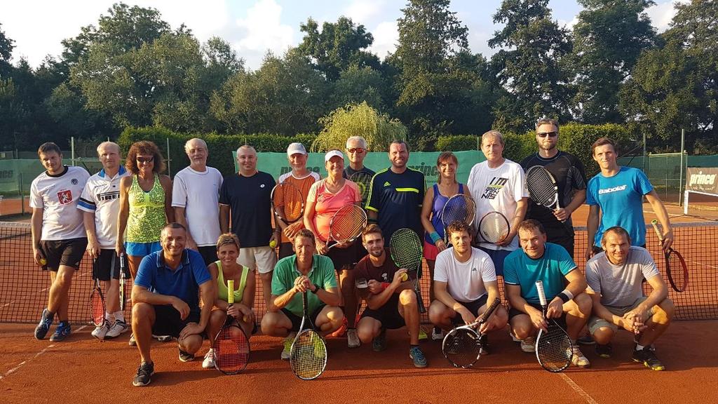 TC Dvůr Králové, z.s. 17. listopadu 485 544 01 Dvůr Králové nad Labem email vybor@.