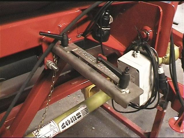 17.3 Elektricky ovládaná hradítka Bredal F2 a F2X mohou být vybaveny elektrickým ovládáním hradítek