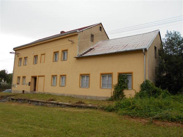 stanovené lhůtě nejvyšší dražební podání [ 201 písm. b) daňového řádu].