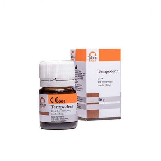 PermaFlo Ideální pro dostavby chrupu v pediatrii a ošetření mikrokavit Universal Kit obsahuje: 8 x 1,2 ml stříkačka PermaFlo (A1, A2, A3, A3.