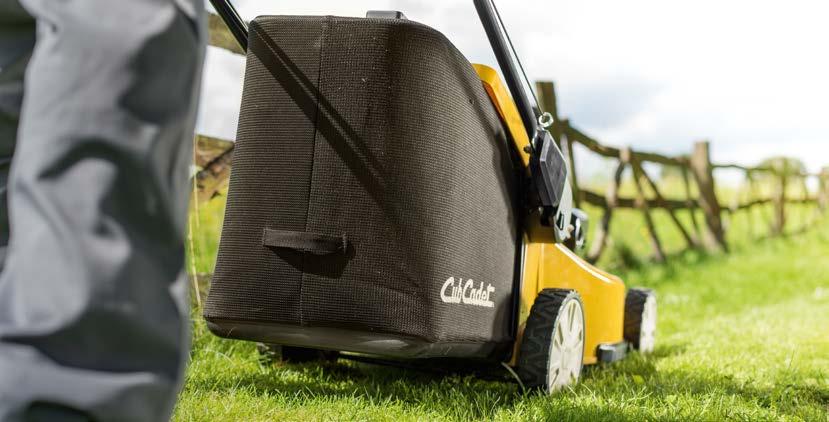 VYROBENA PRO DOSAŽENÍ NEJLEPŠÍCH VÝSLEDKŮ Cub Cadet XM1