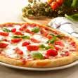rozmrazování, funkce pizza a sušenky nová funkce Rotisserie: rotující gril pro grilování kuřat digitální displej pro jednoduché ovládání všech funkcí dutina je smaltována exkluzivním materiálem