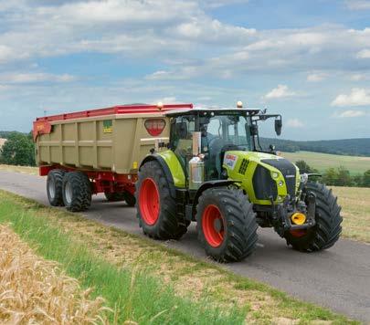 extra výkon až 20 koní pro přepravu a práci s vývodovým hřídelem díky CPM Na cestách s pneumatikami o průměru 1,95 m (ráfky 42") s výkonem od 165 k NOVINKA: Odpružení přední nápravy PROACTIV.