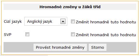 1) U každého záznamu žáka je zaškrtávací okno, můžeme vybrat více (zaškrtne např. 3 záznamy) žáků z dané třídy, nebo všechny žáky (zaškrtne checkbox nahoře bez záznamu) z dané třídy.