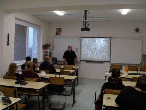 nich chtěli vědět. - přednáška: 9. 11. 2016 FT1 Přednášející: doc. RNDr. Josef Matěna, CSc.