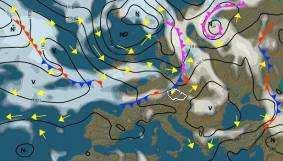 Léto, dne 18. 6. 2009 Meteorologická situace Obrázek 21. Synoptická mapa ze dne 18. 6. 2009 [22] Graf 8.