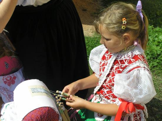 Medzi obyvateľstvom sa udržala remeselná