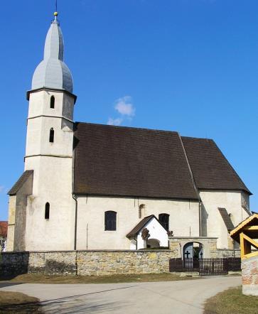 reštaurátorských výskumov a tým hodnôt, ktoré sa v nich nachádzajú. Realizujeme projekt sprístupnenia dostupných zaujímavostí o gotiku v našom regióne.